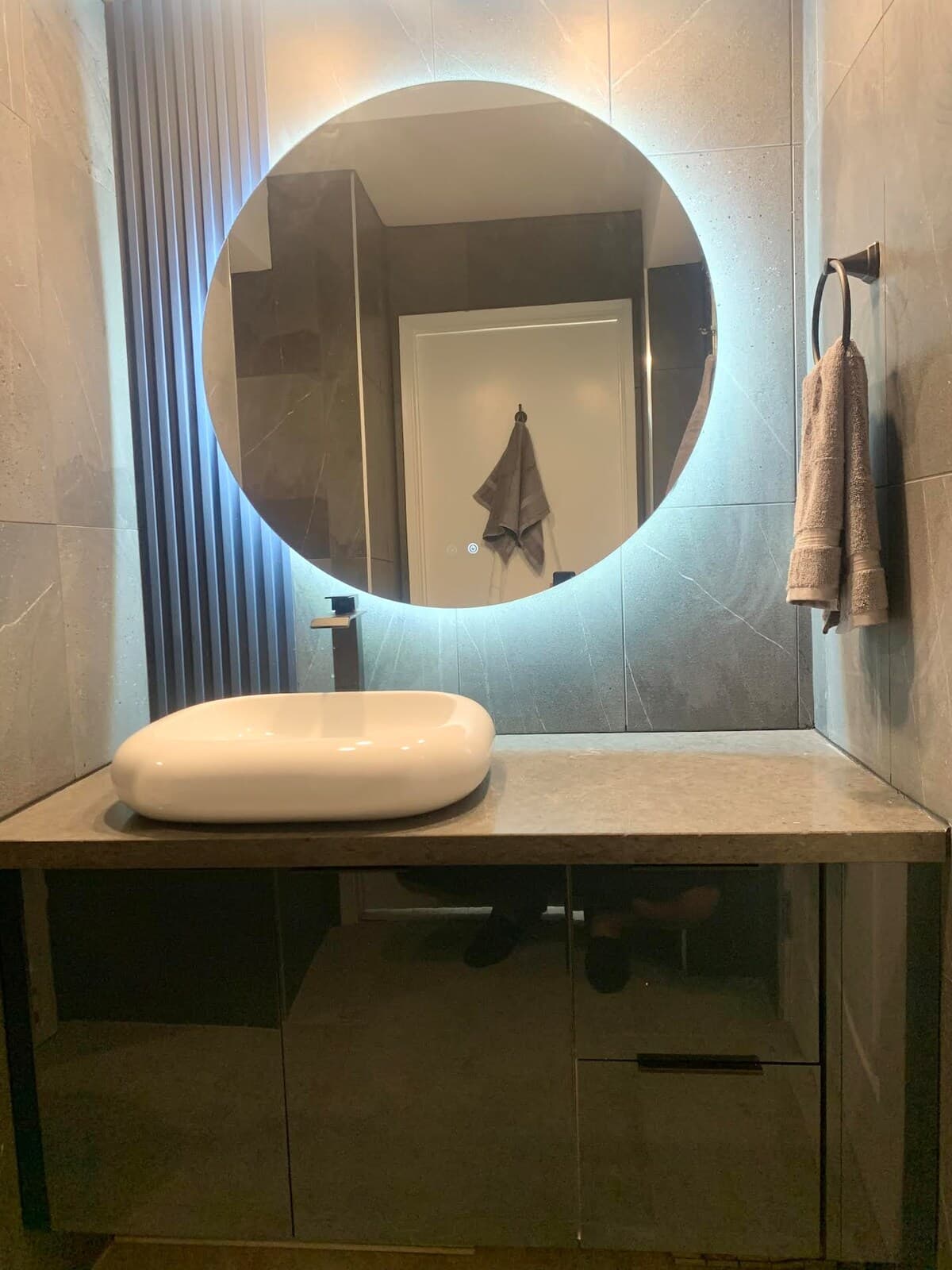 Condo in Honolulu · ★4.76 · 1 bedroom · 3 beds · 1 private bath - Photo 3