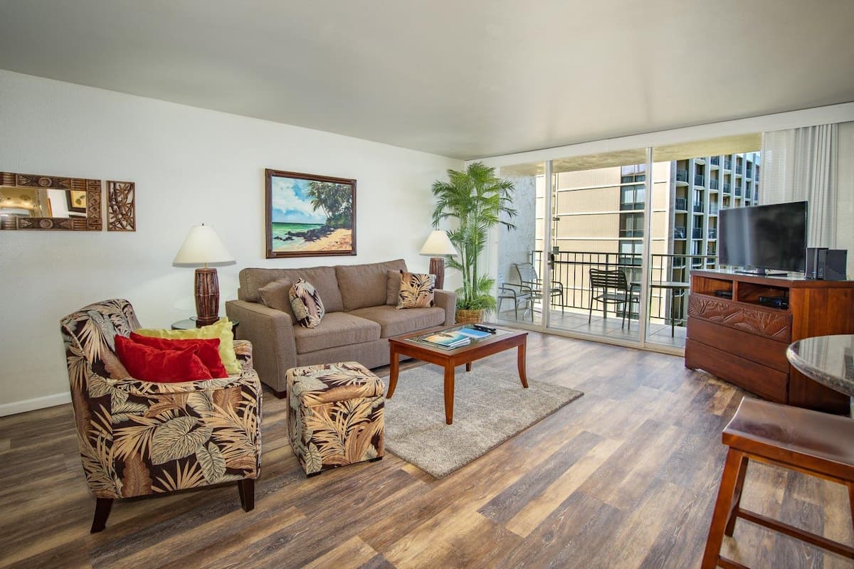 Royal Kahana Maui Unit 814 Ocean View 1BD/1BA - Photo 1