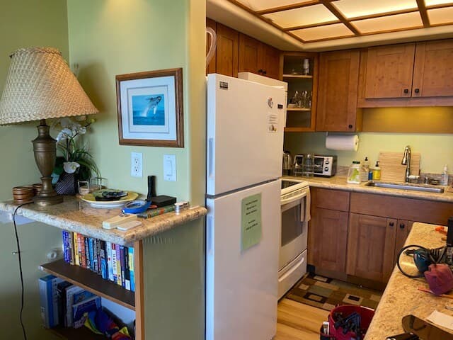 Condo in Kihei · ★4.71 · 1 bedroom · 2 beds · 1 private bath - Photo 2