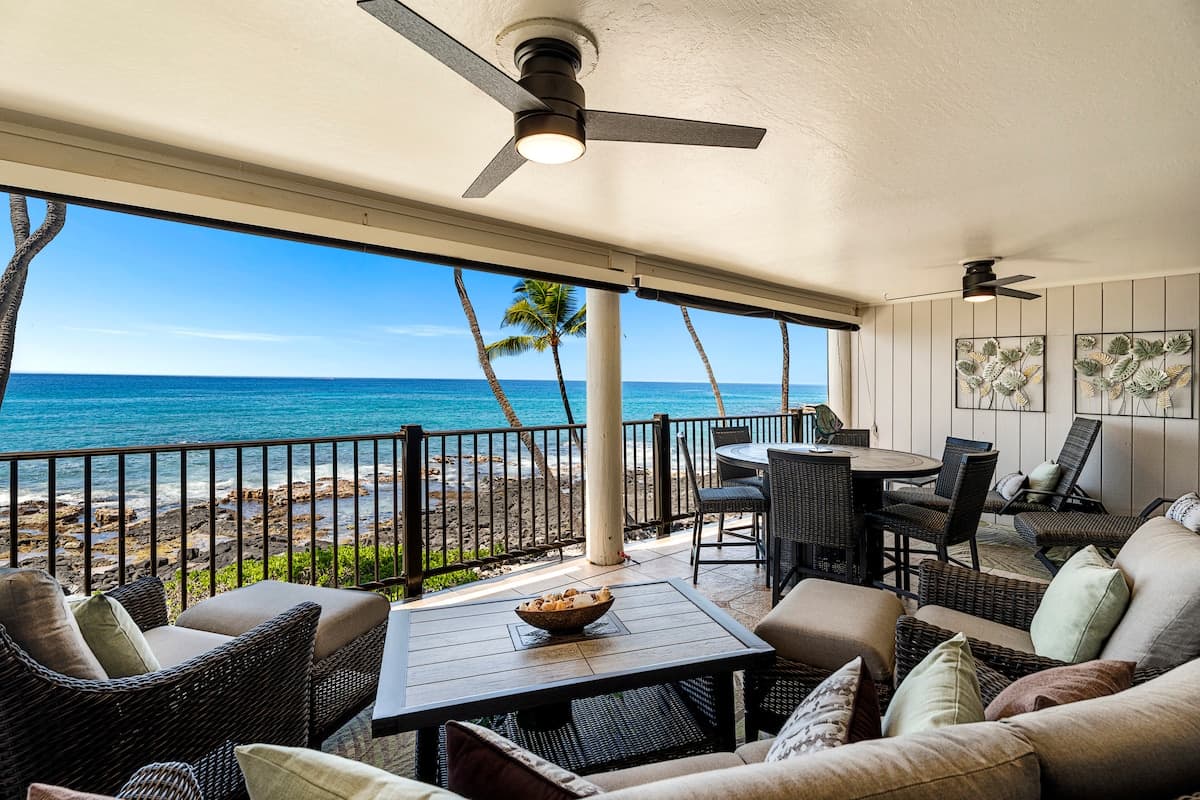 Condo in Kailua-Kona · ★4.98 · 2 bedrooms · 2 beds · 2 baths - Photo 1