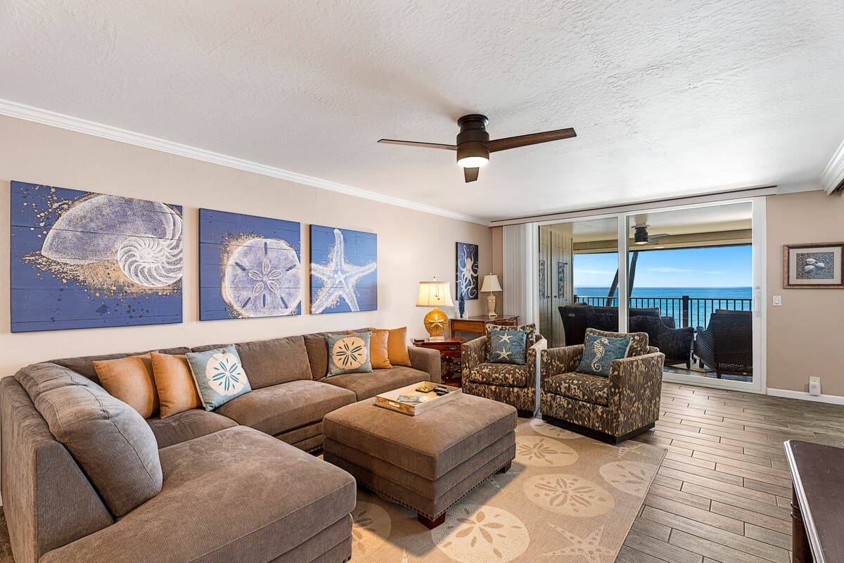Condo in Kailua-Kona · ★4.98 · 2 bedrooms · 2 beds · 2 baths - Photo 4