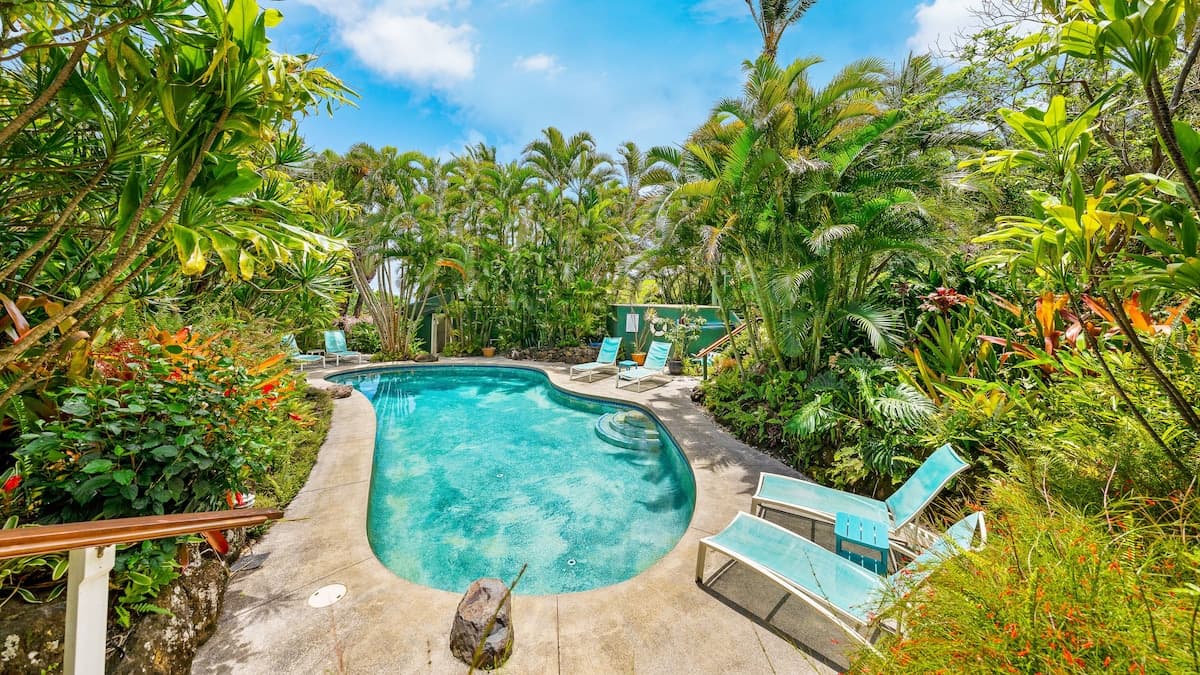 Home in Maui County · ★4.97 · 1 bedroom · 2 beds · 1 bath - Photo 2