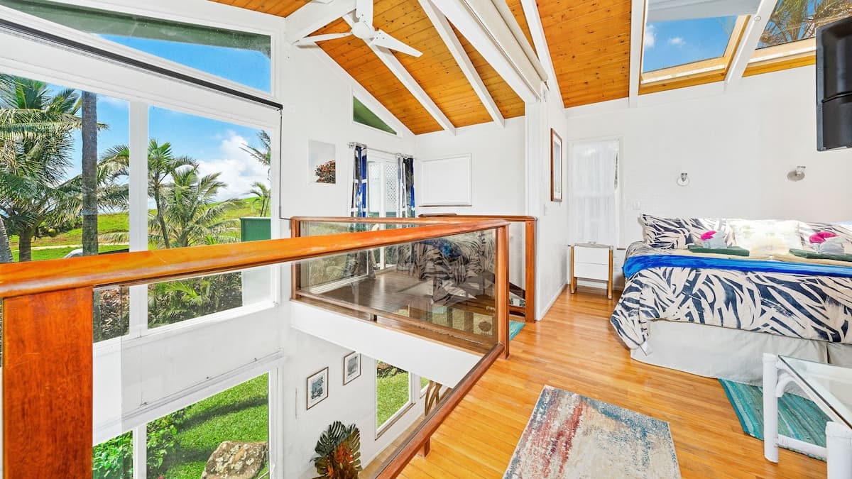 Cabin in Maui County · ★4.97 · 1 bedroom · 3 beds · 1.5 baths - Photo 4