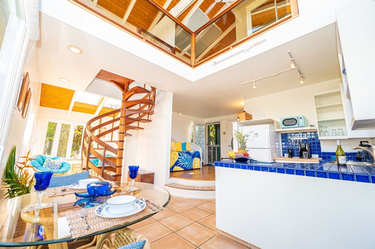 Cabin in Maui County · ★4.97 · 1 bedroom · 3 beds · 1.5 baths - Photo 3