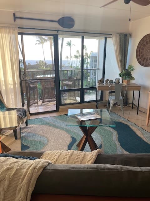 Condo in Kihei · ★4.91 · 1 bedroom · 1 private bath - Photo 3