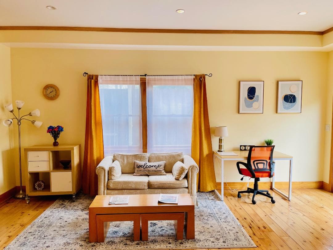 Steps to Golden Gate Park, renovated 2BR with yard - Photo 1
