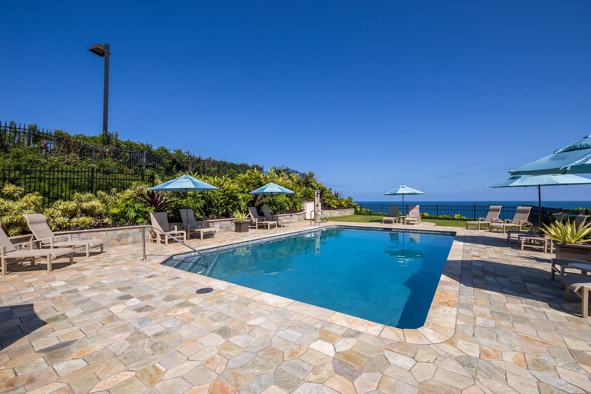 Villa in Princeville · ★5.0 · 2 bedrooms · 2 beds · 2 baths - Photo 5