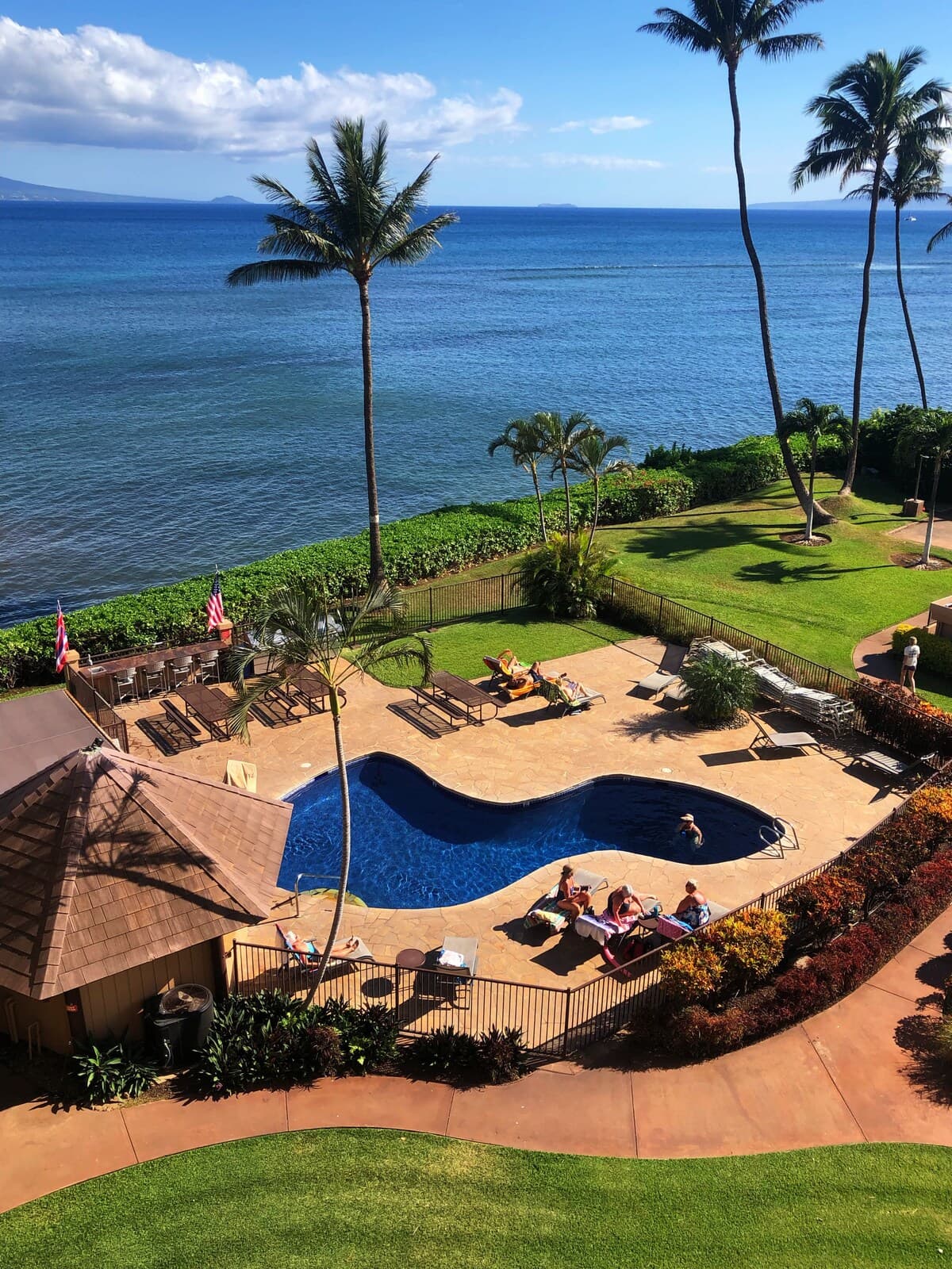 Condo in Wailuku · ★4.8 · 2 bedrooms · 2 beds · 2 private baths - Photo 5