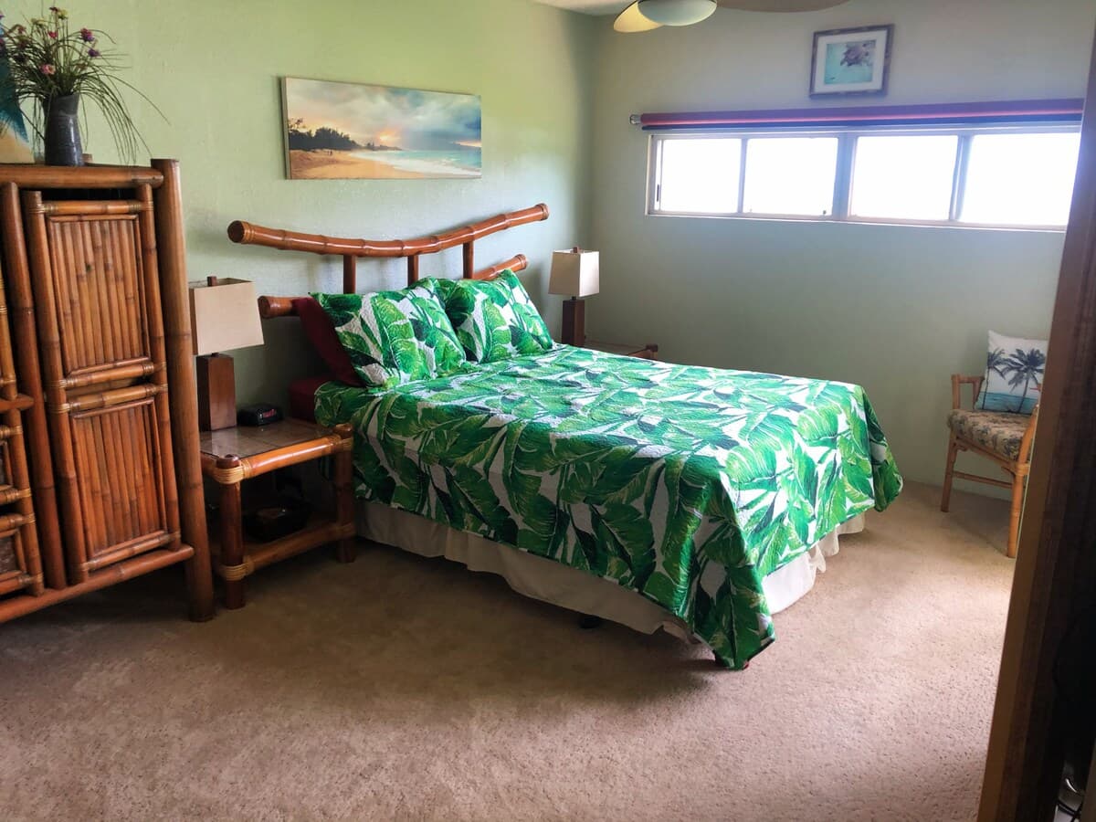 Condo in Wailuku · ★4.8 · 2 bedrooms · 2 beds · 2 private baths - Photo 1
