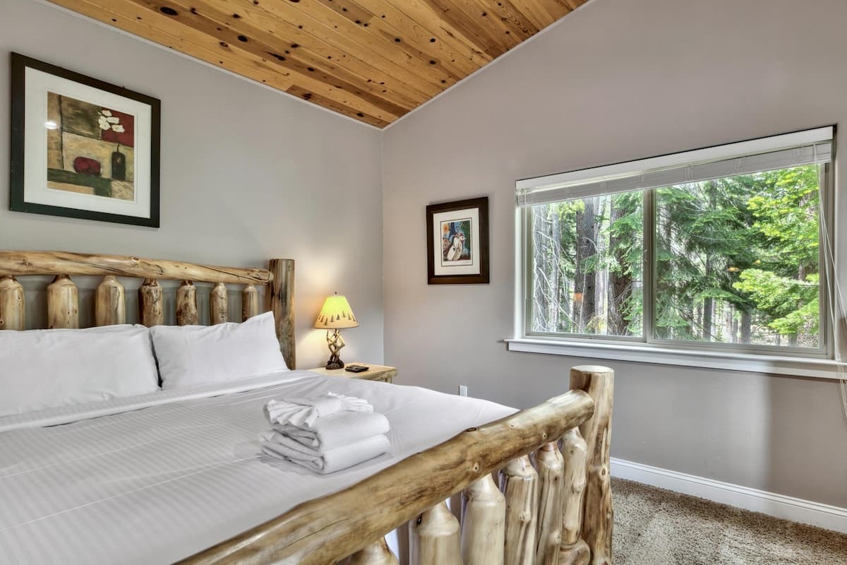 Log cabin with hot tub, trail access & pool - Photo 1