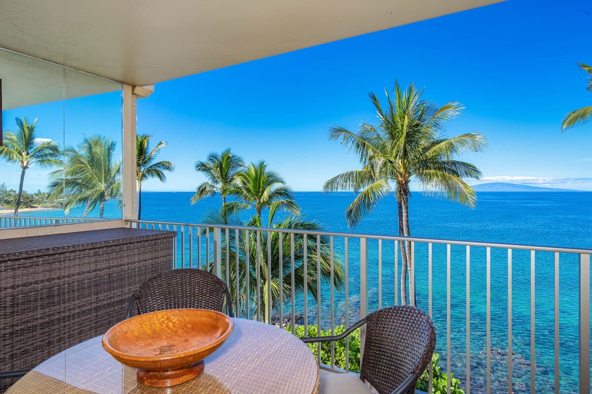 Top Floor-Stunning Ocean Views - Photo 2