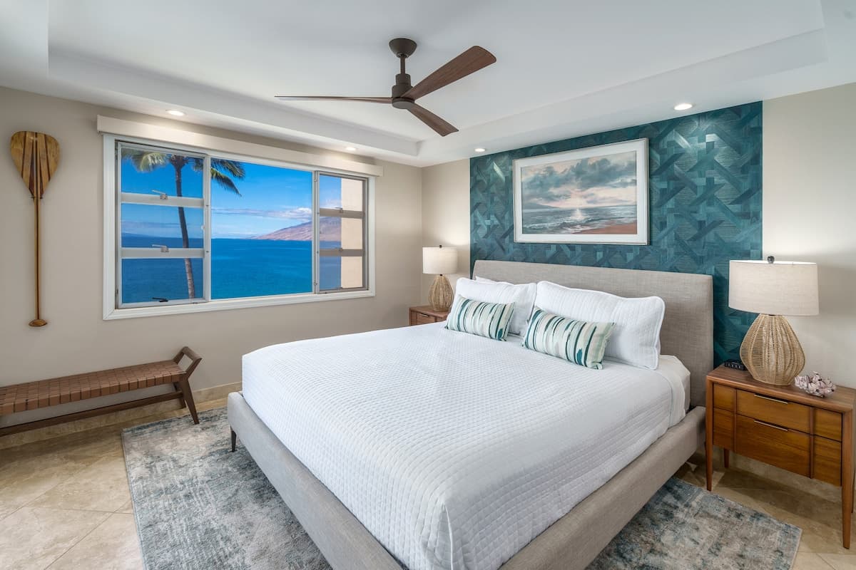Top Floor-Stunning Ocean Views - Photo 4