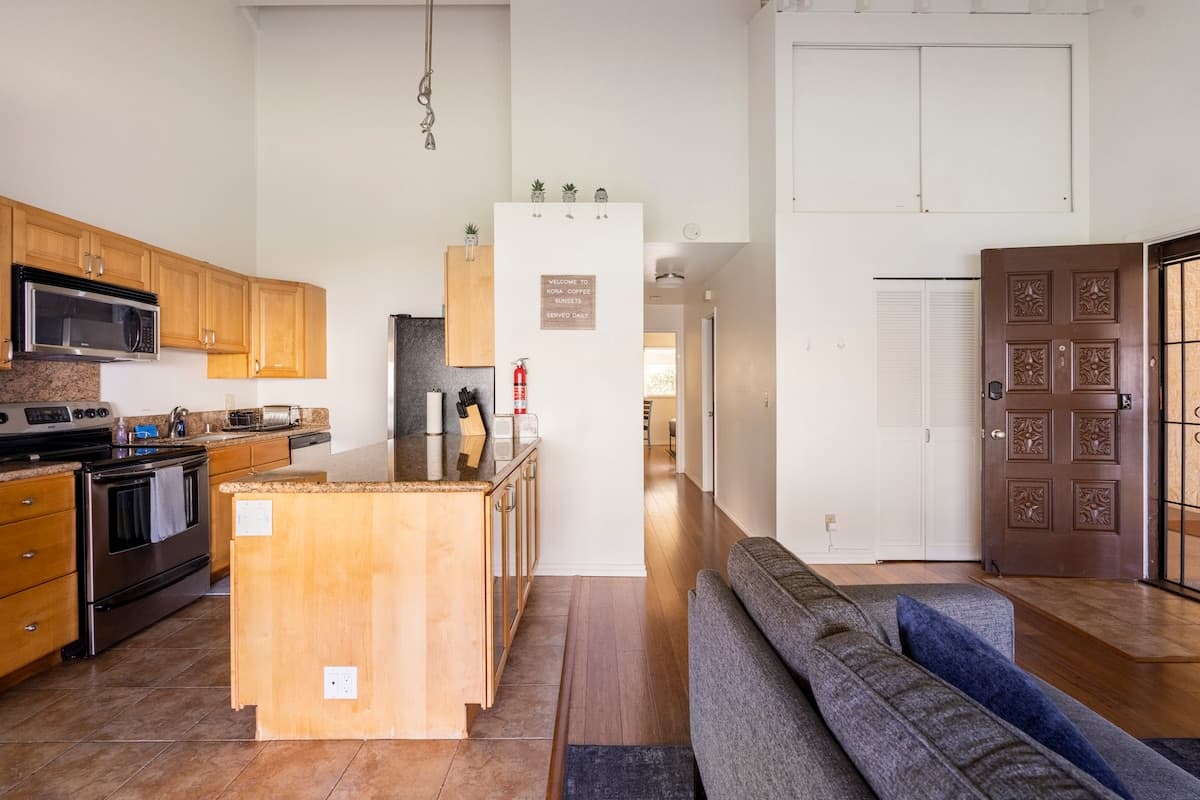 Condo in Holualoa · ★4.78 · 2 bedrooms · 3 beds · 2 baths - Photo 3