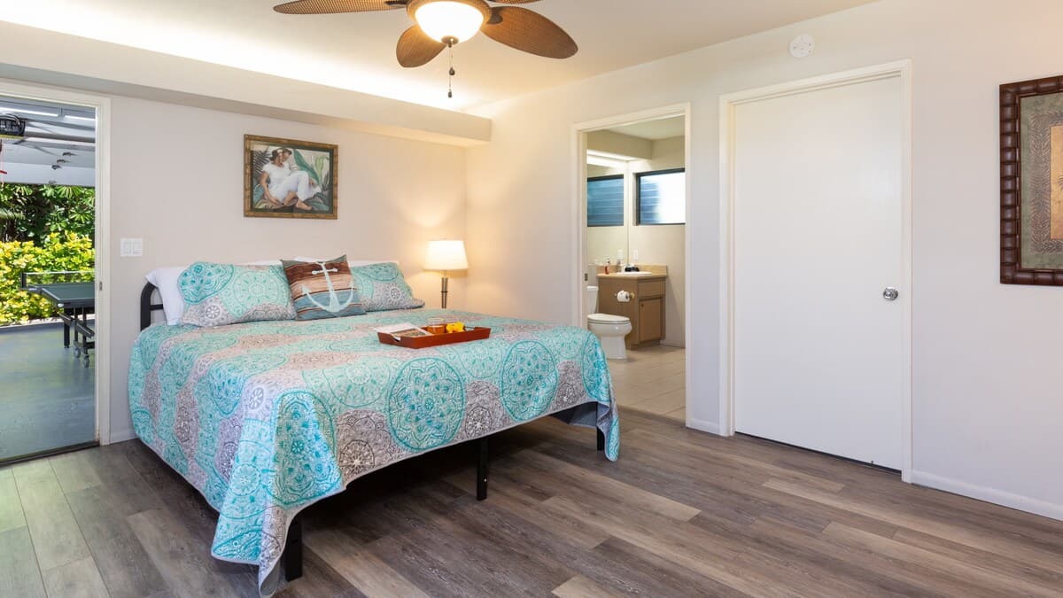 Home in Kailua-Kona · ★4.93 · 5 bedrooms · 7 beds · 4 private baths - Photo 3