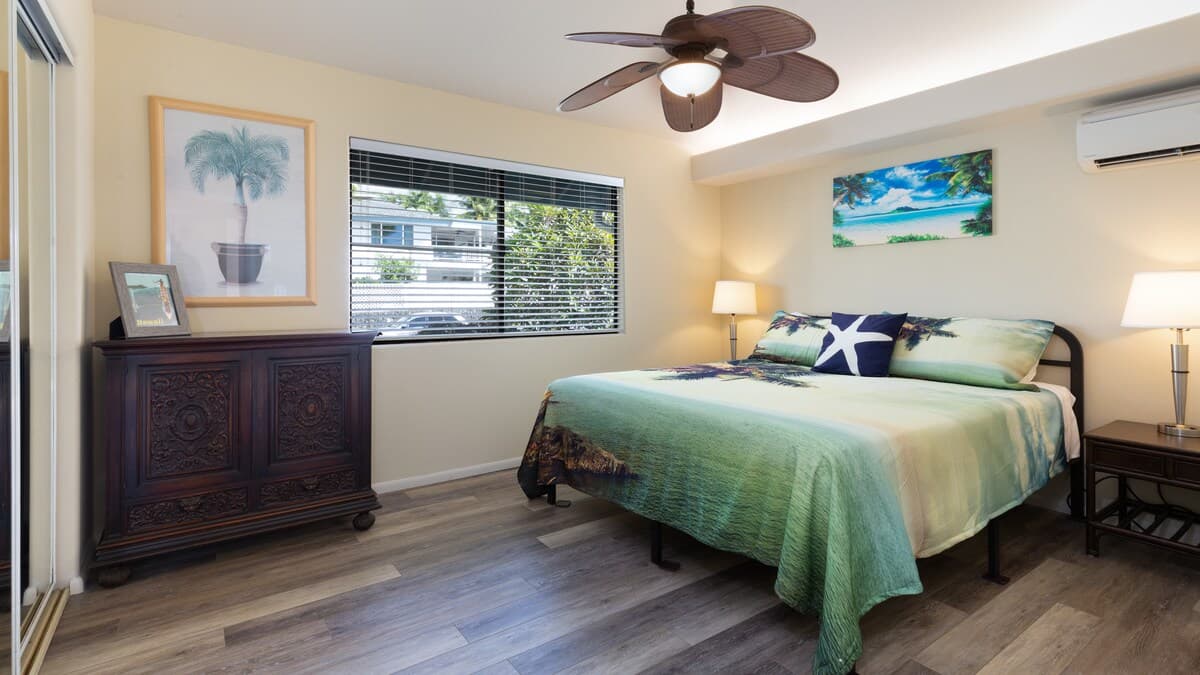 Home in Kailua-Kona · ★4.93 · 5 bedrooms · 7 beds · 4 private baths - Photo 4