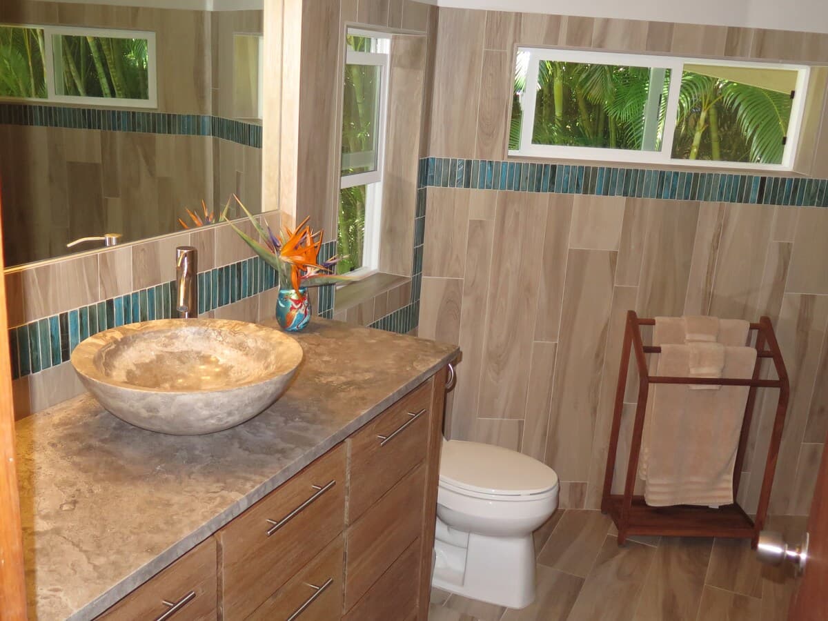 Home in Princeville · ★4.91 · 1 bedroom · 1 bed · 1 private bath - Photo 4
