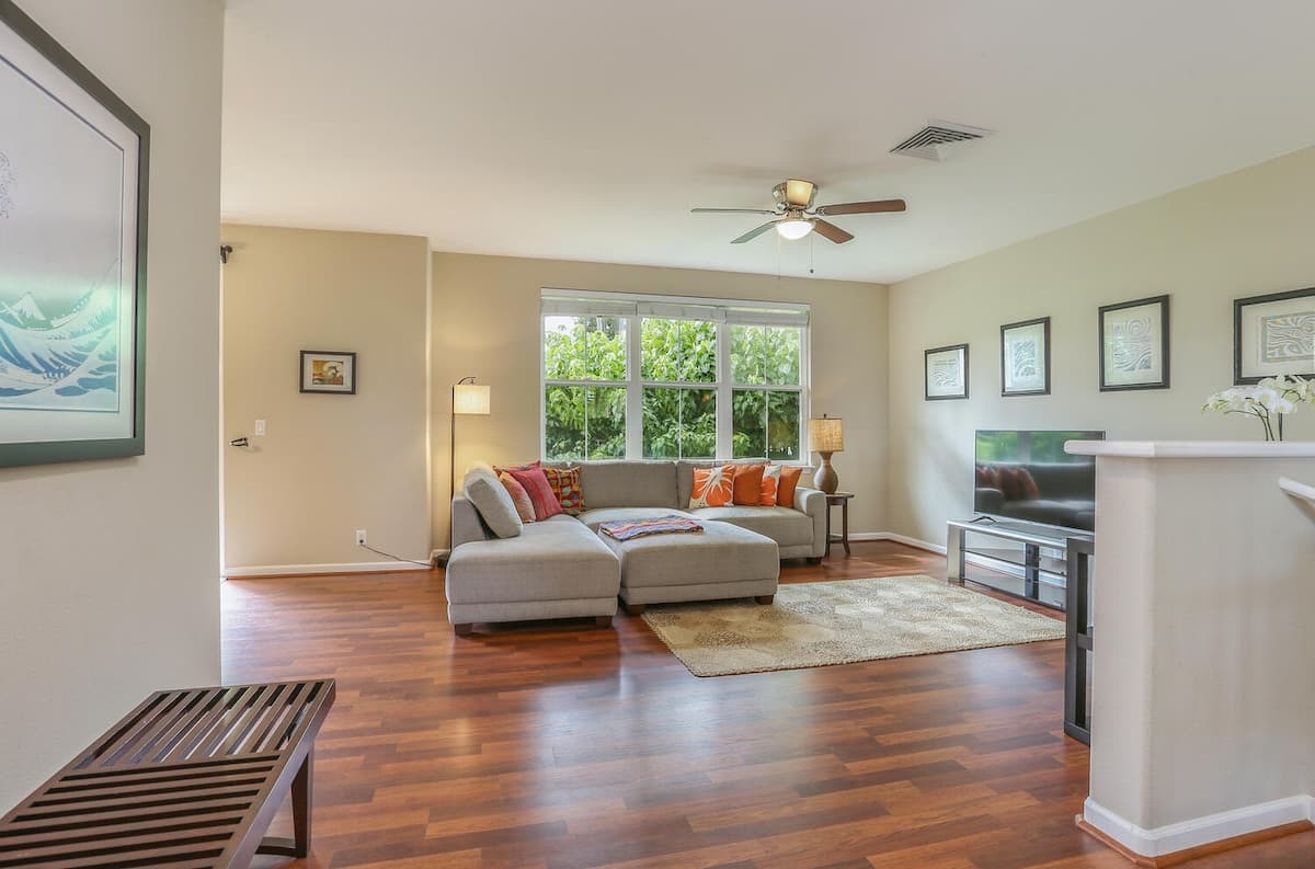 Townhouse in Princeville · ★4.92 · 3 bedrooms · 4 beds · 2.5 baths - Photo 2