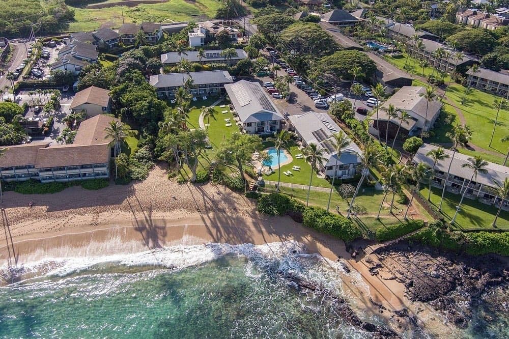 Spacious Studio on Napili Bay Beach w/FREE Parking - Photo 2