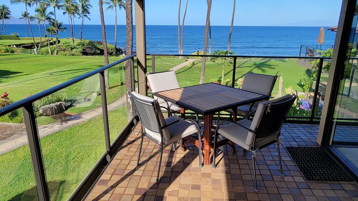 Condo in Wailea · ★5.0 · 1 bedroom · 2 beds · 1 bath - Photo 1