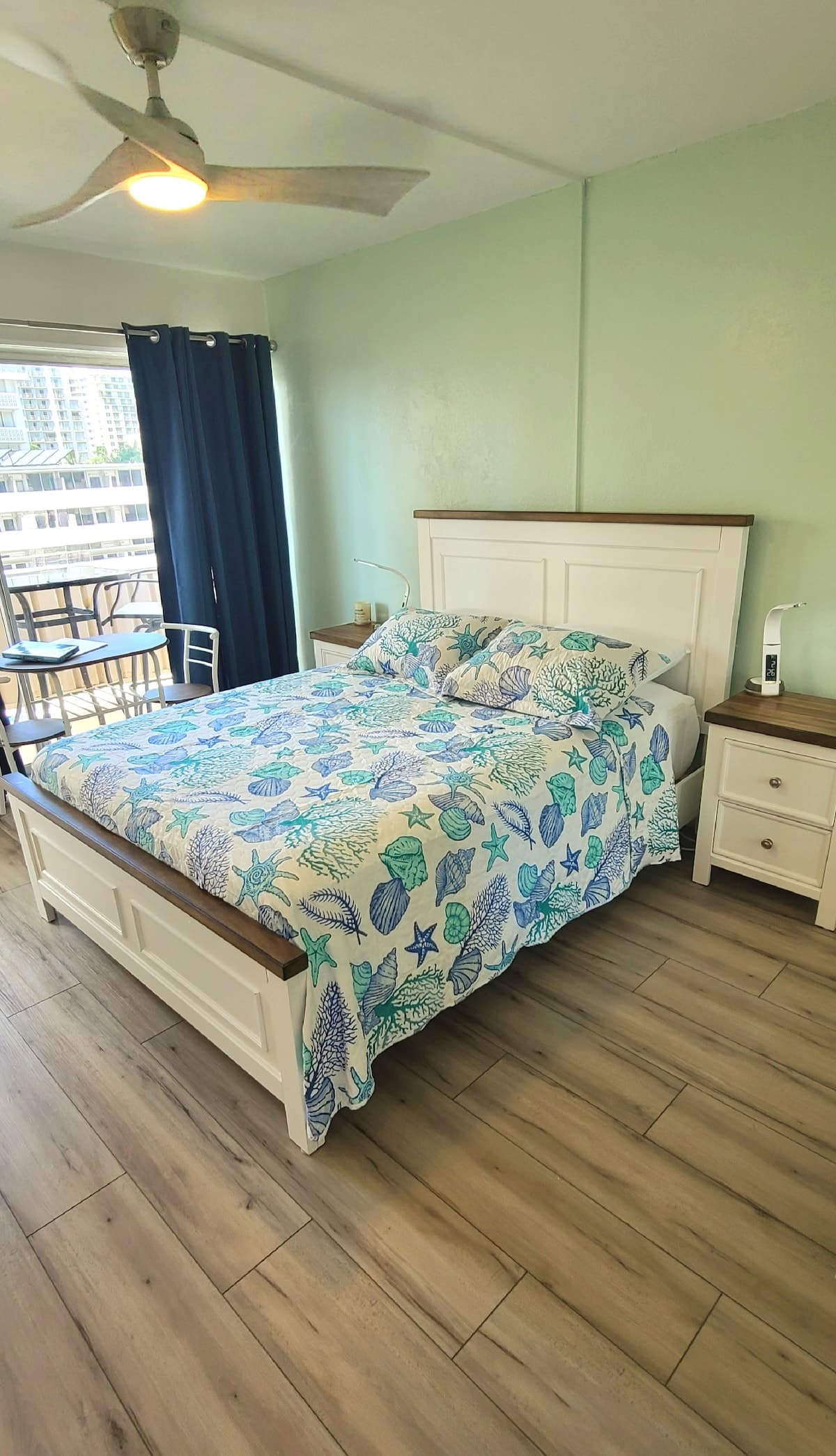 Hale Kai - updated corner unit with Ocean View - Photo 4