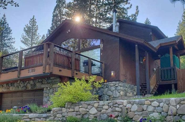 Spa Home with Hot Tub, Sauna & Mountain Views - Photo 4
