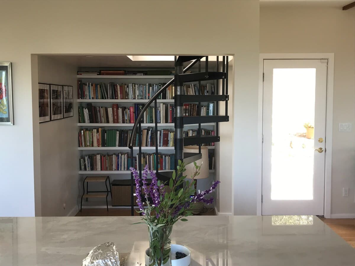 Mid-Century Modern with Golden Gate Views, Deck - Photo 5