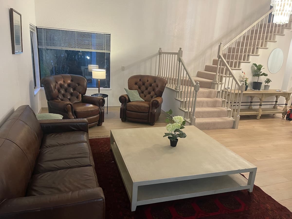 Gold Coast Beach House, 2 Master Suites - Photo 4