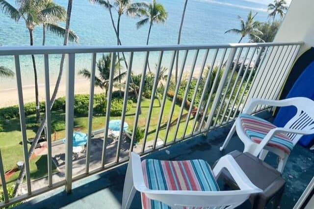 Amazing Beachfront Family Condo - Photo 2