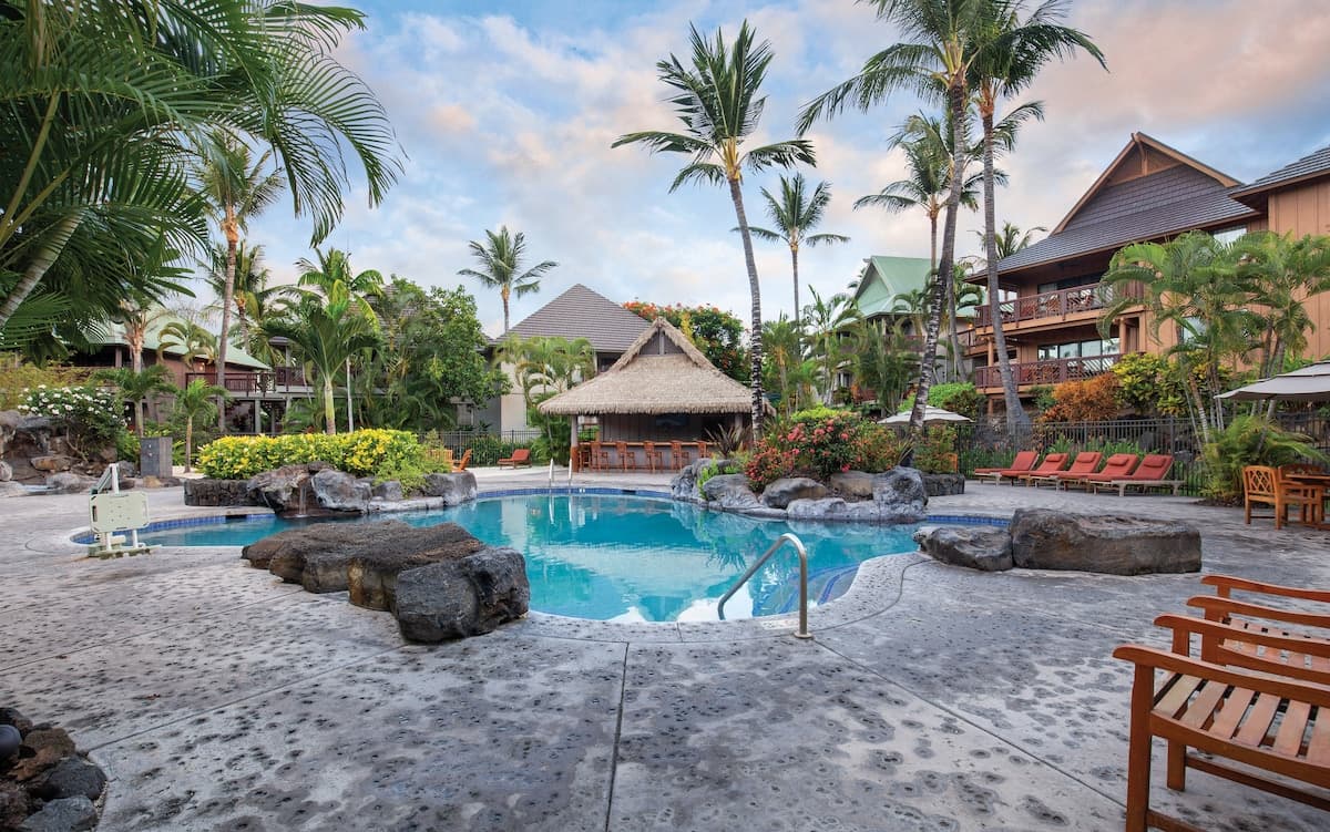 Kona Hawaiian Resort 2 Bedroom, full kitchen - Photo 5