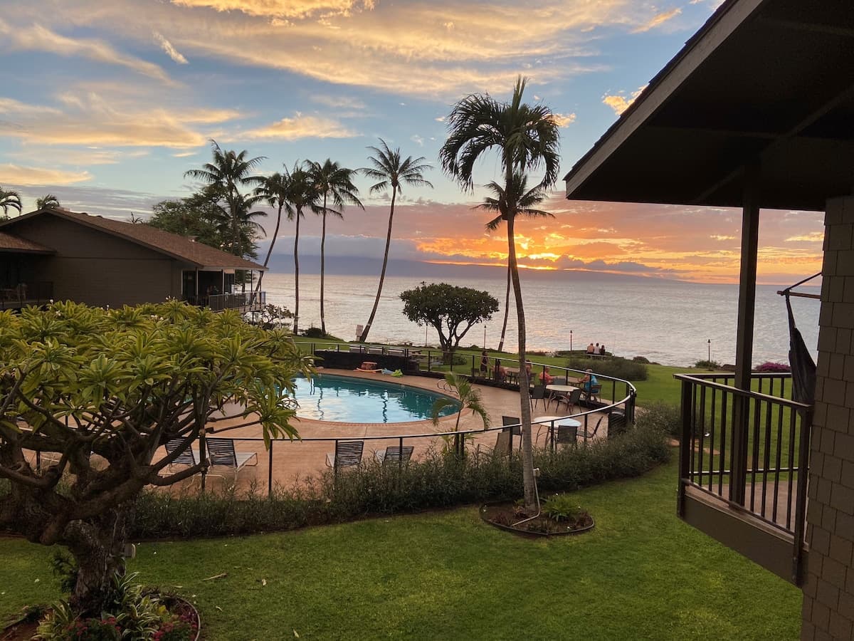 Condo in Lahaina · ★4.96 · 2 bedrooms · 3 beds · 2 baths - Photo 1