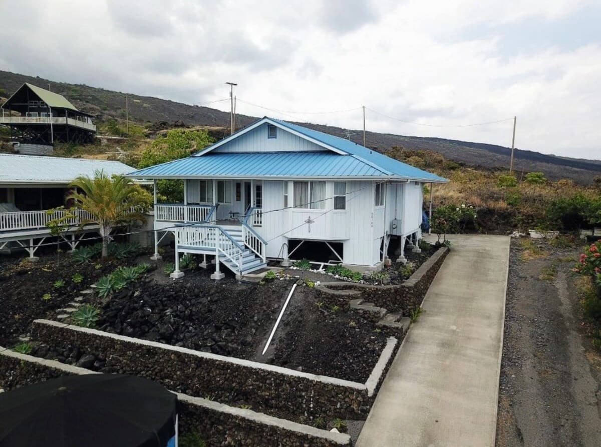 Home in Captain Cook · ★4.73 · 2 bedrooms · 2 beds · 2 private baths - Photo 2