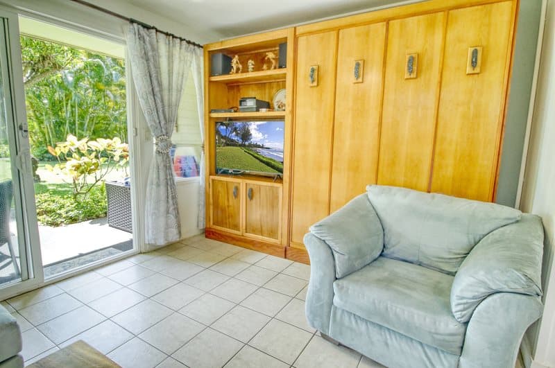 Condo in Kapaa · ★4.9 · 2 bedrooms · 4 beds · 1.5 private baths - Photo 4