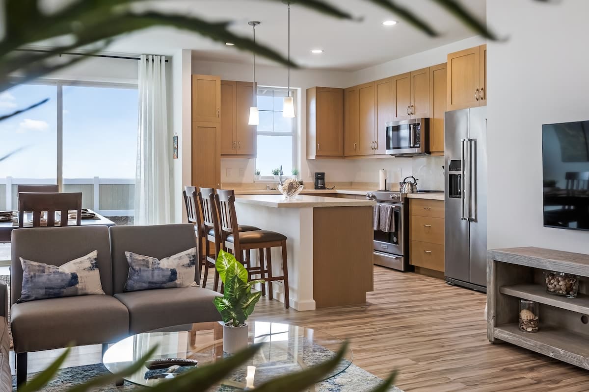 Home in Waianae · ★4.98 · 3 bedrooms · 6 beds · 2 private baths - Photo 3