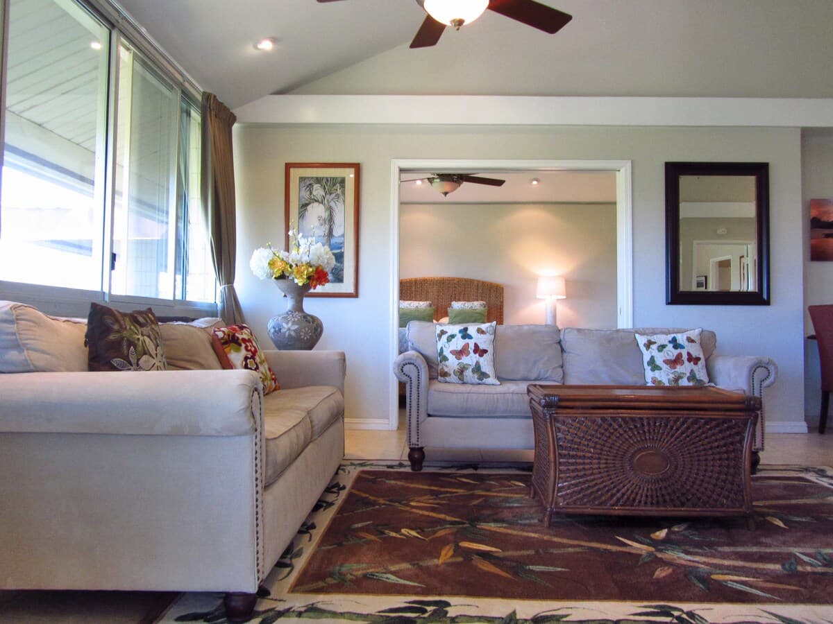 Condo in Kihei · ★4.5 · 2 bedrooms · 4 beds · 2 baths - Photo 4