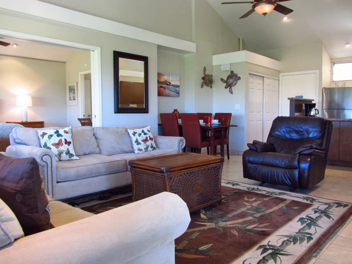 Condo in Kihei · ★4.5 · 2 bedrooms · 4 beds · 2 baths - Photo 1