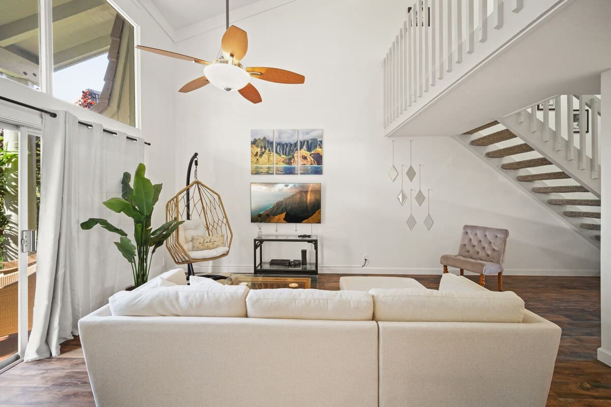 Townhouse in Princeville · ★4.98 · 2 bedrooms · 2 beds · 2 baths - Photo 2