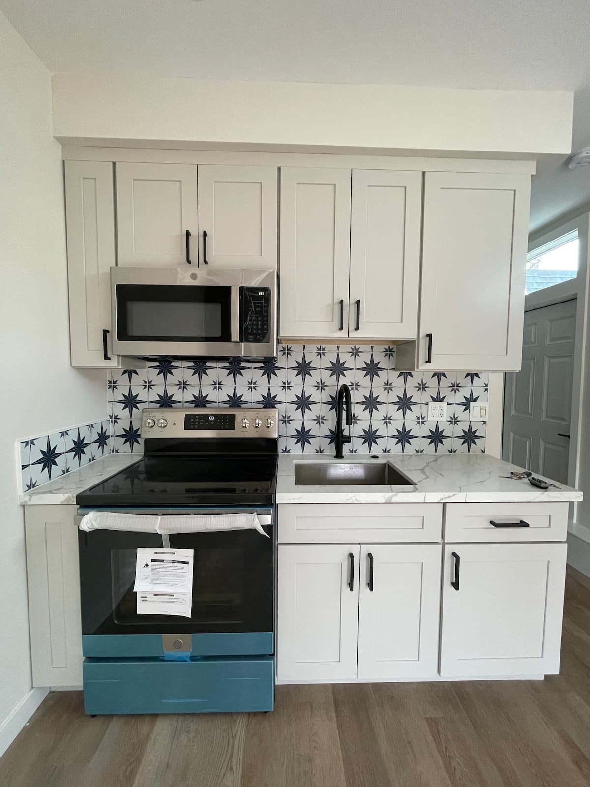 Brand New Studio ADU w/ Full Kitchen & Patio - Photo 1