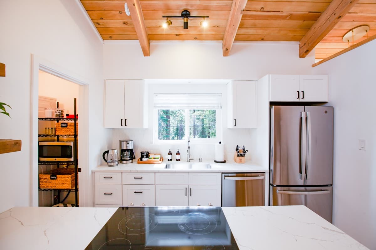Condo in Incline Village · ★4.97 · 3 bedrooms · 4 beds · 2.5 private baths - Photo 4