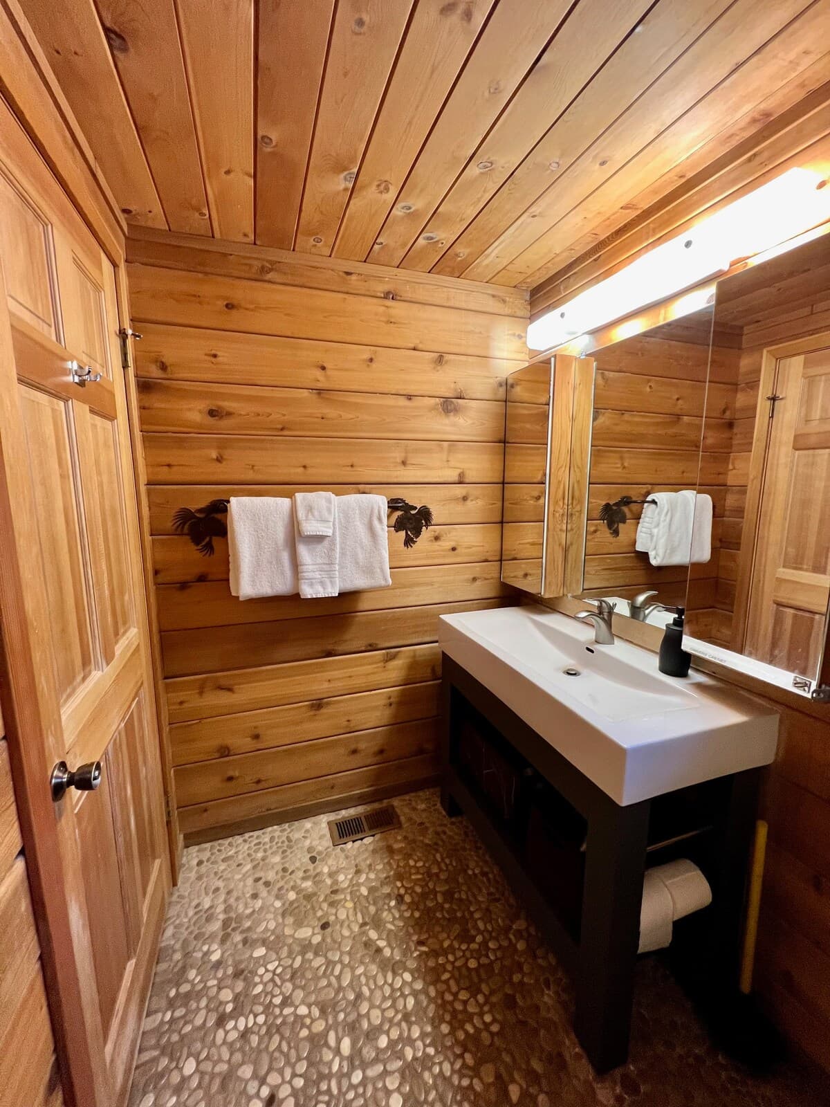 VillaOfThePines Boutique Lodge on Forest Land - Photo 1