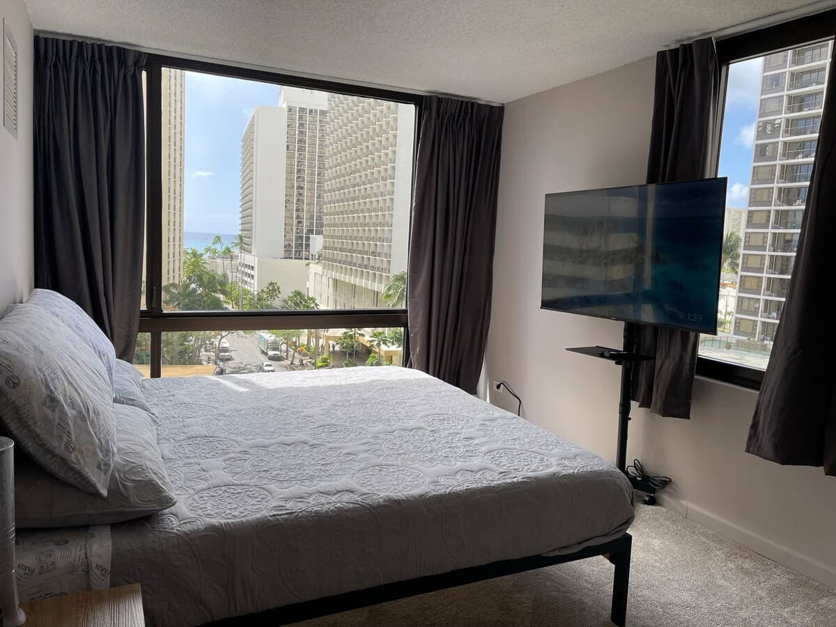 Spacious 1 bedroom at Waikiki Sunset/Free Parking - Photo 3