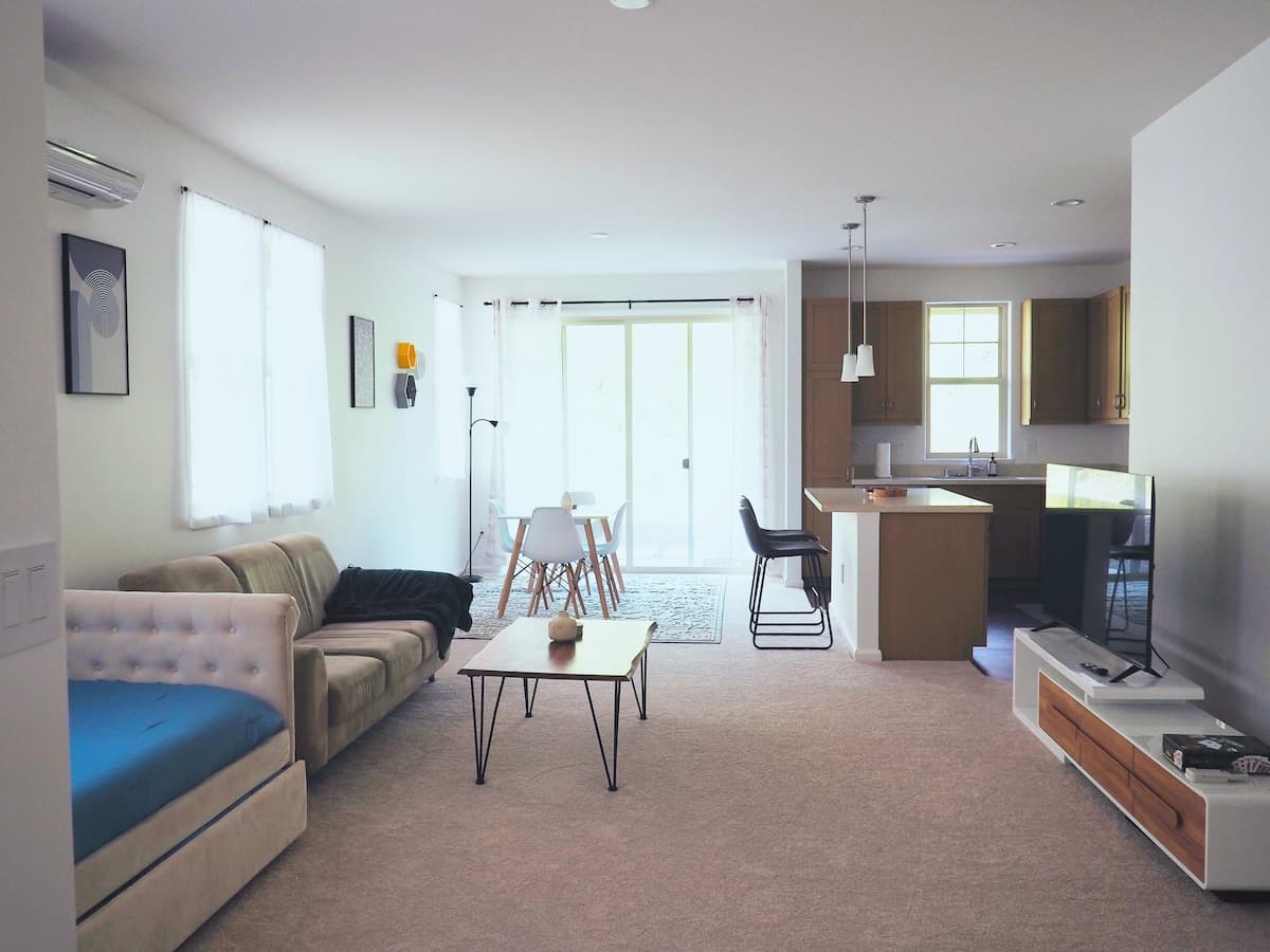 Home in Waianae · ★4.93 · 3 bedrooms · 4 beds · 2 private baths - Photo 2