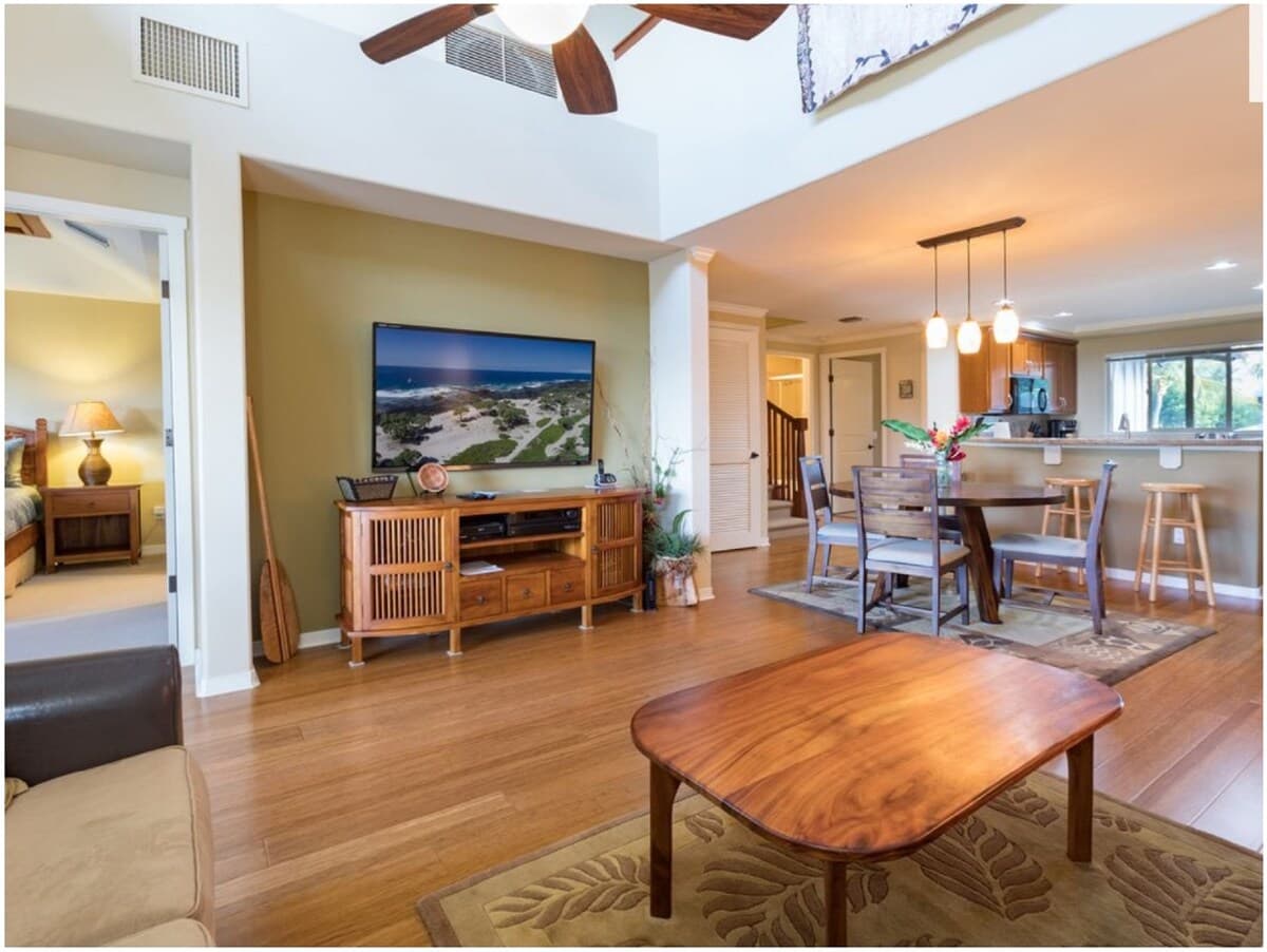 Condo in Waimea · ★4.83 · 2 bedrooms · 4 beds · 2 baths - Photo 2