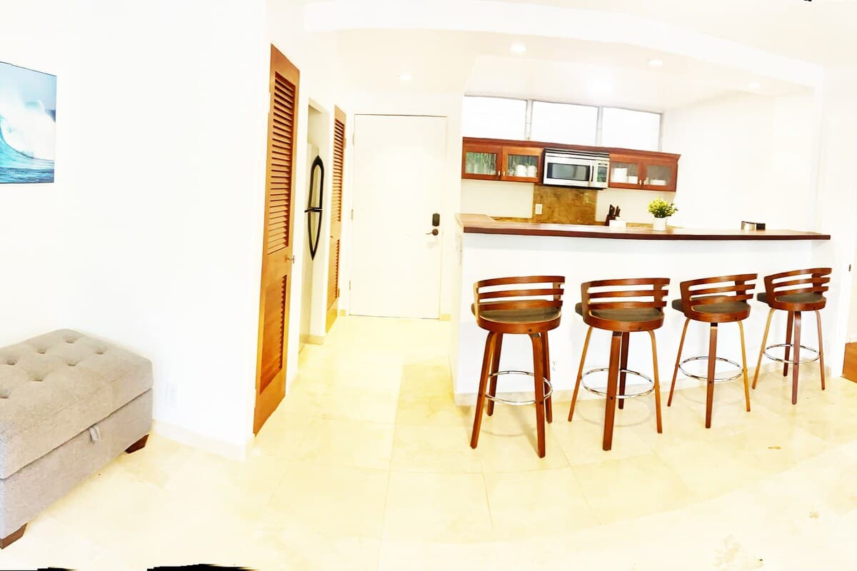 Condo in Kihei · ★4.87 · 2 bedrooms · 4 beds · 2 baths - Photo 3