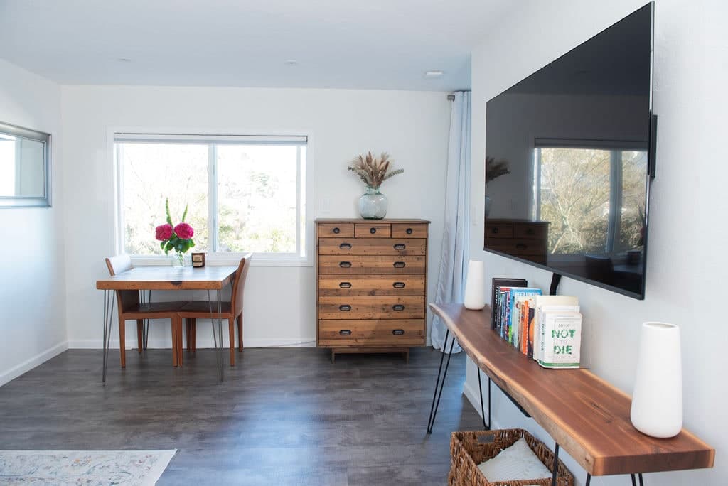 Bay View Suite with Private Patio & Thuma Bed - Photo 2