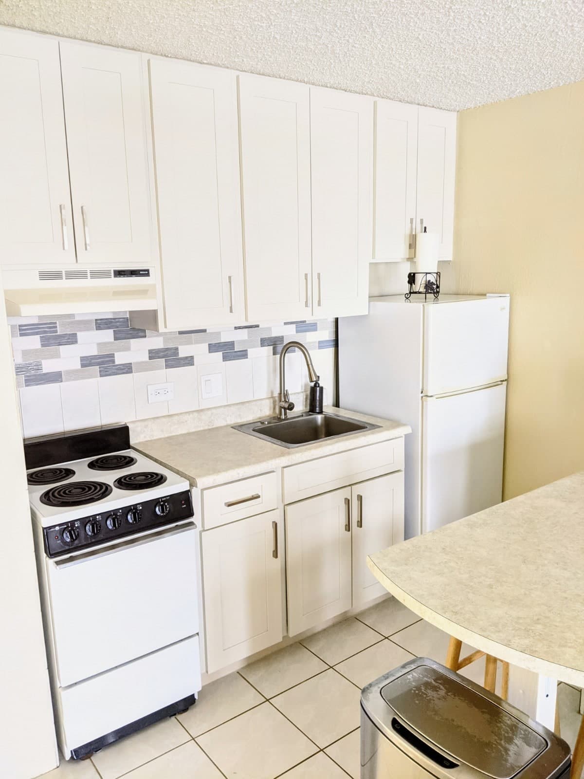 Waikiki Beach Condo with Free Parking - Photo 3