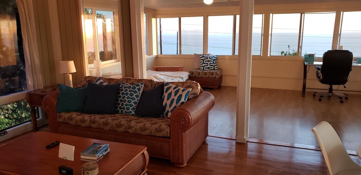 Guesthouse in Kailua-Kona · ★4.88 · 1 bedroom · 2 beds · 1 bath - Photo 4