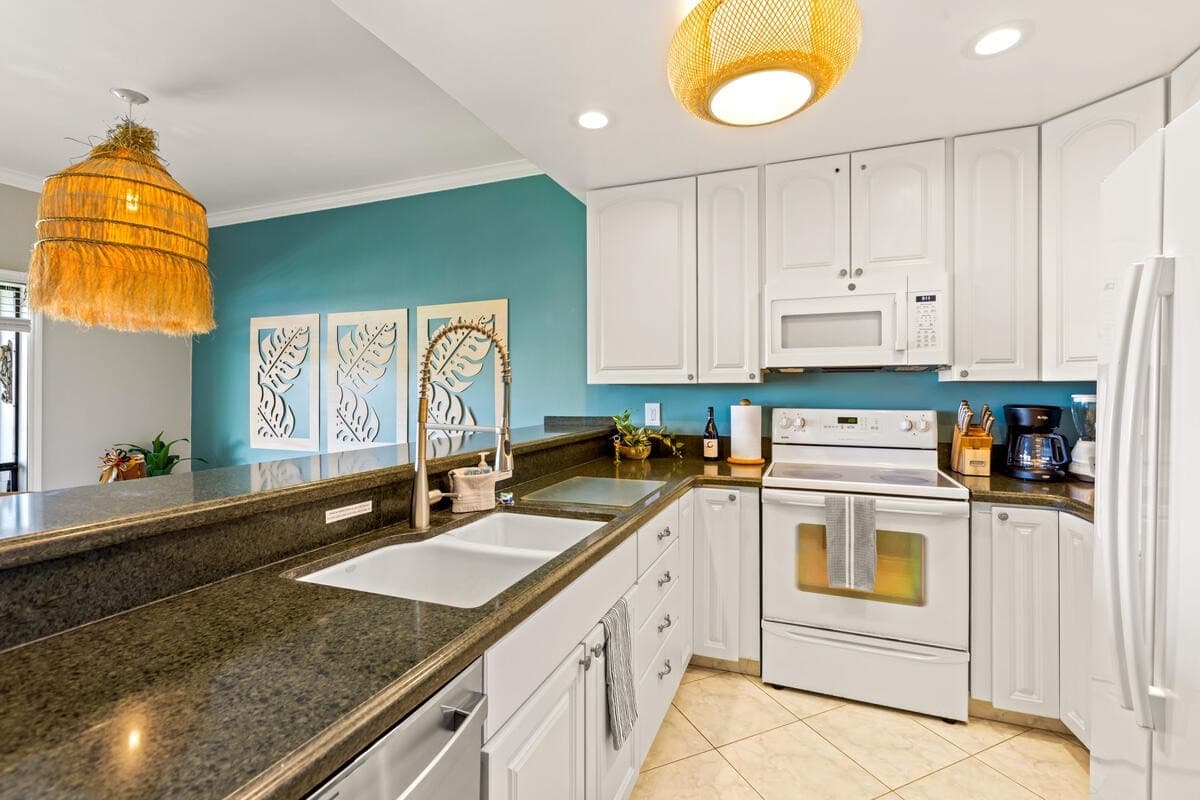 Condo in Koloa · ★5.0 · 2 bedrooms · 3 beds · 2 baths - Photo 5