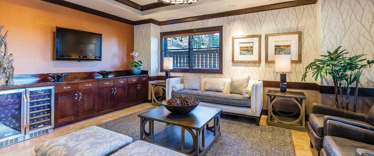 Upscale Ski Villa with Mountain Views in Truckee - Photo 2