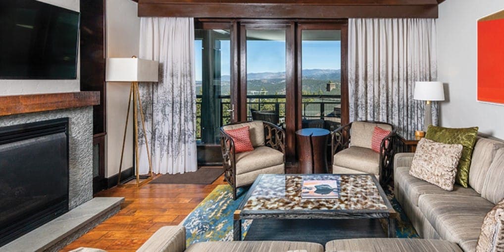 Upscale Ski Villa with Mountain Views in Truckee - Photo 3