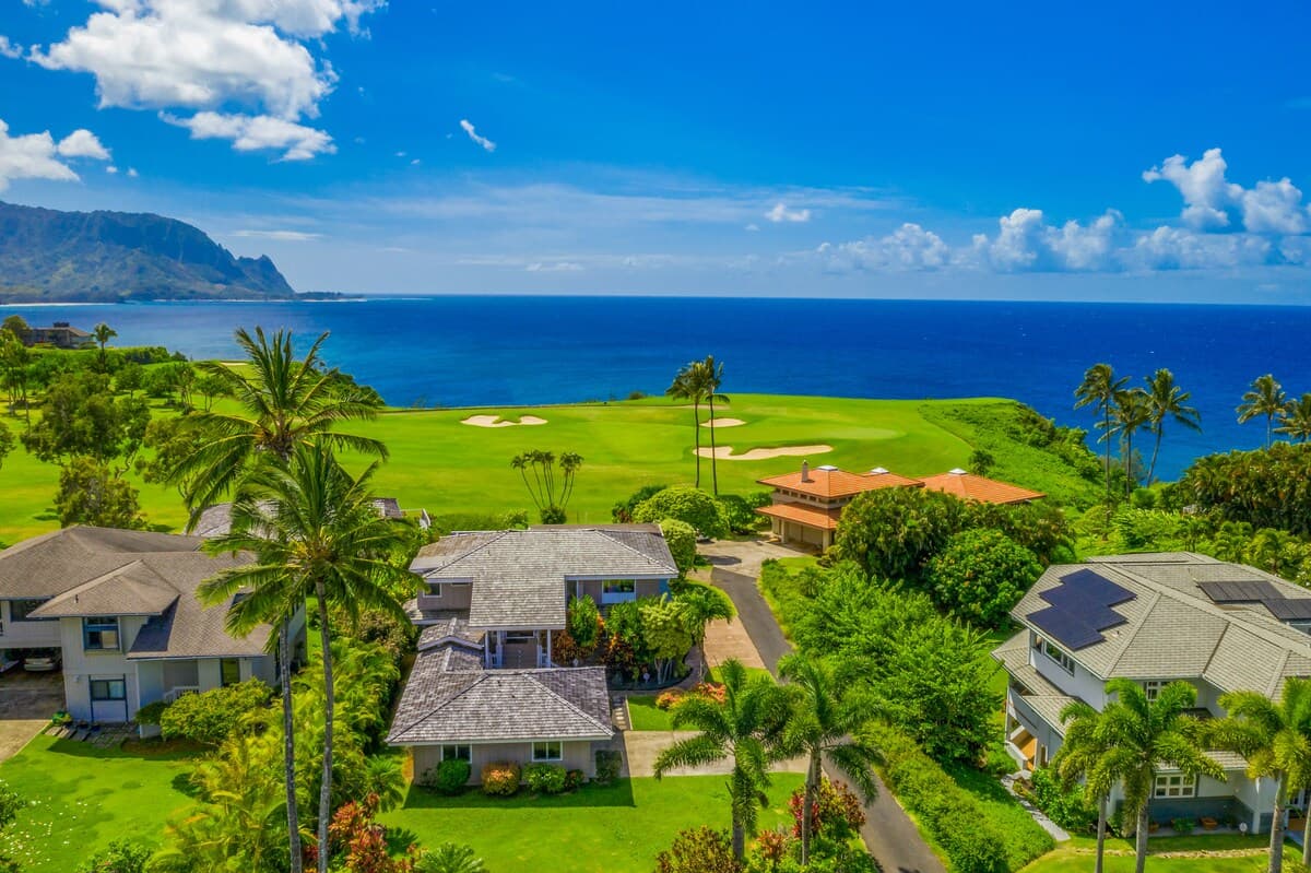 Home in Princeville · ★4.91 · 3 bedrooms · 3 beds · 3.5 baths - Photo 2